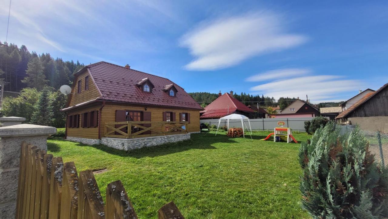 Važec Holidayhouse Chalupa Alzbetka מראה חיצוני תמונה