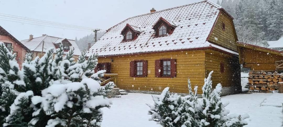 Važec Holidayhouse Chalupa Alzbetka מראה חיצוני תמונה
